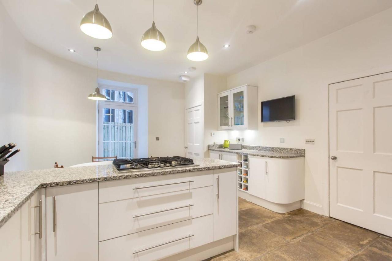 Joivy Spacious Flat With Garden In Centre Édimbourg